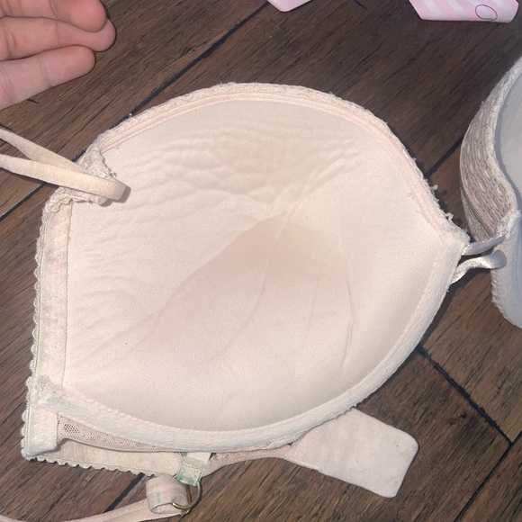 Victoria’s Secret very sexy push up - Picture 12 of 16